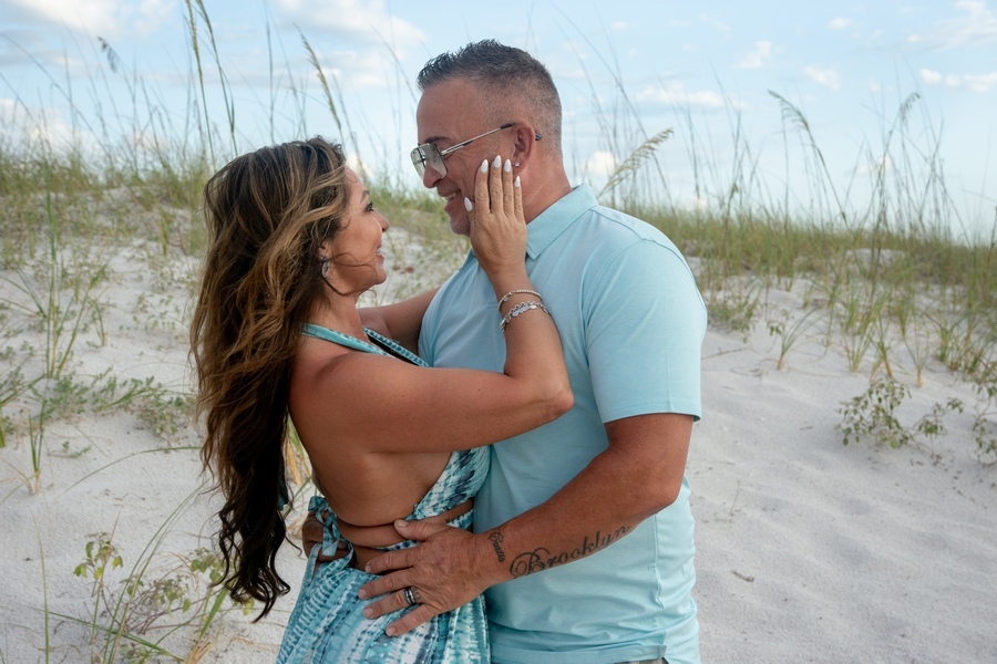 couples beach photo session on Indian Rocks Beach