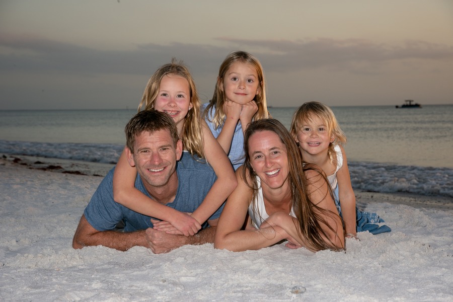 candid family beach photos on Florida Gulf Coast