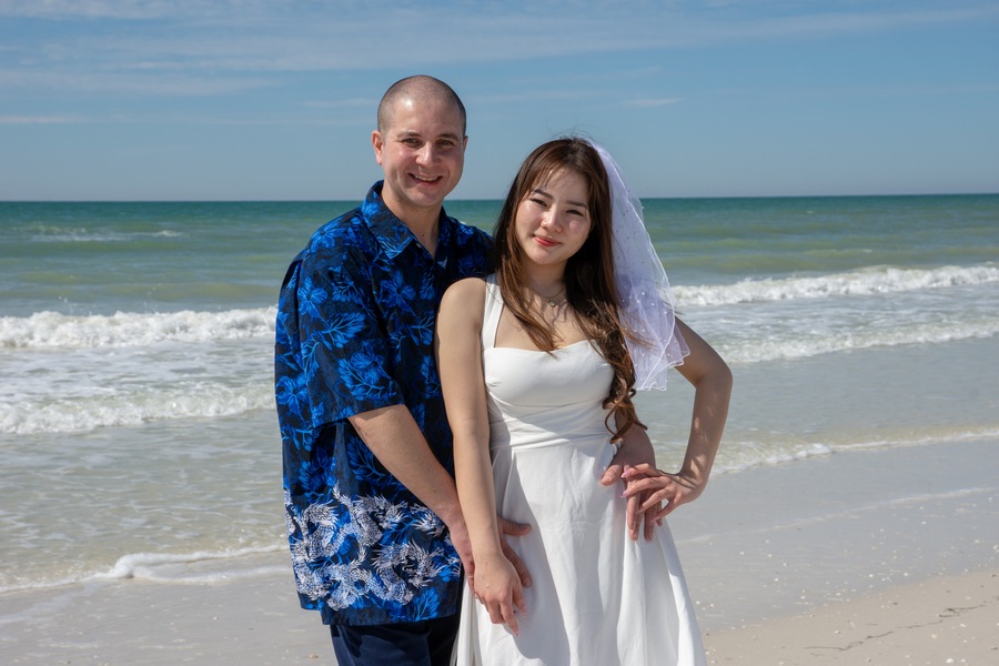 elopement photography on Indian Shores beach