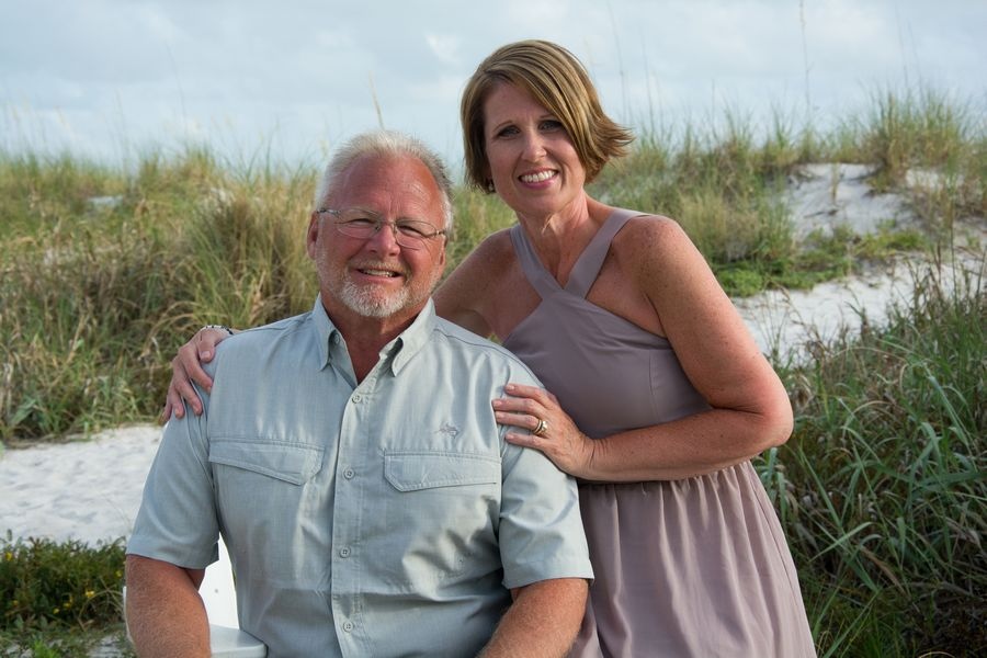 candid couples beach photos